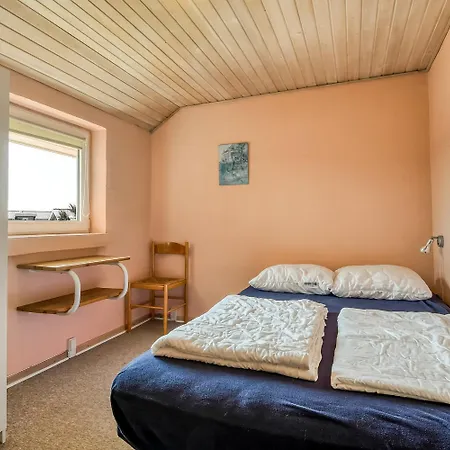 Semesterbostad Med Gardhave I Vejlby Klit Sj337